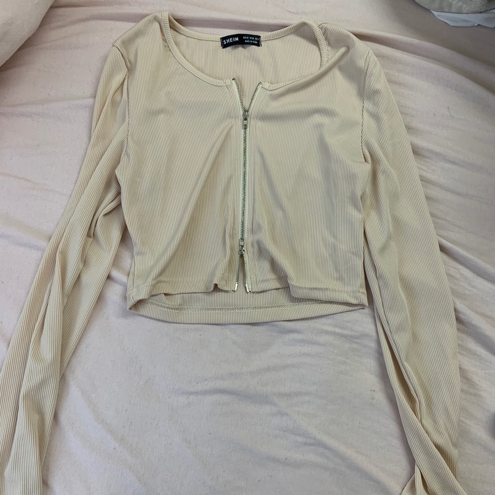 Zip up crop top